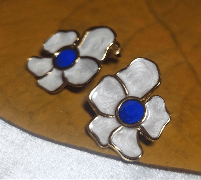 B.O. Jasmin blue