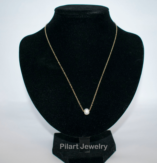 Collier Lea