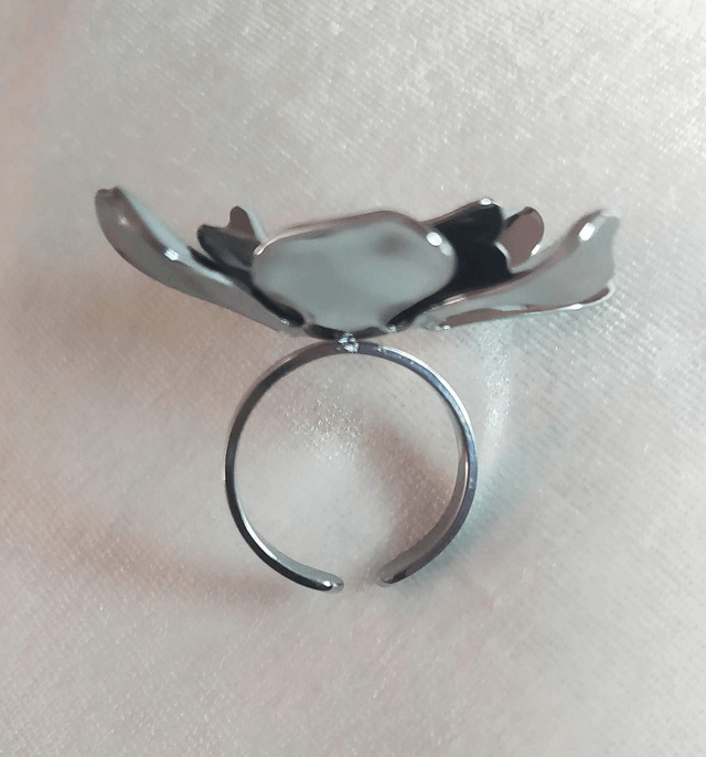 Bague fleur Grise 